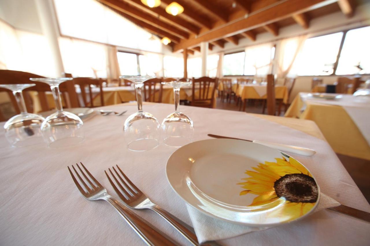 Agricostella Agriturismo Vieste Eksteriør billede